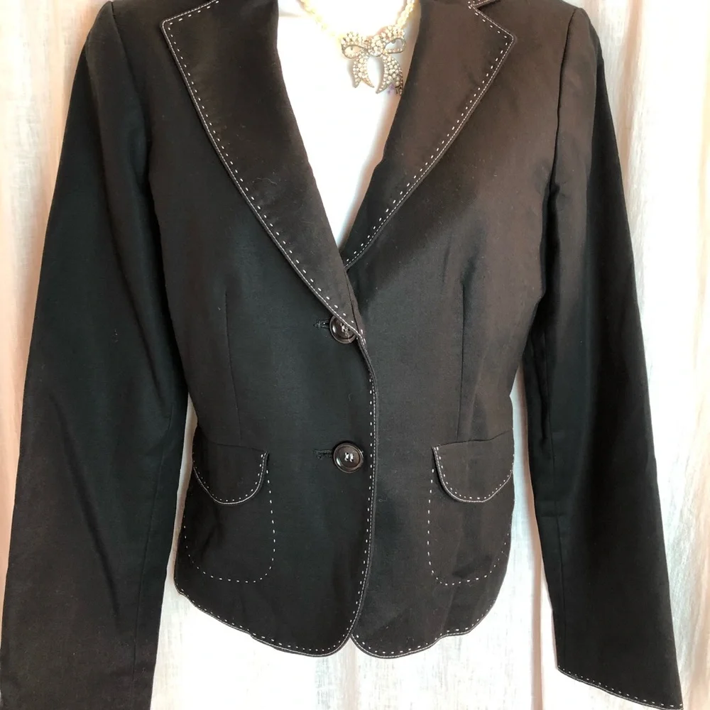 Ann Taylor Linen Black with White Stitching Classic Elegant Blazer/Skirt Career
